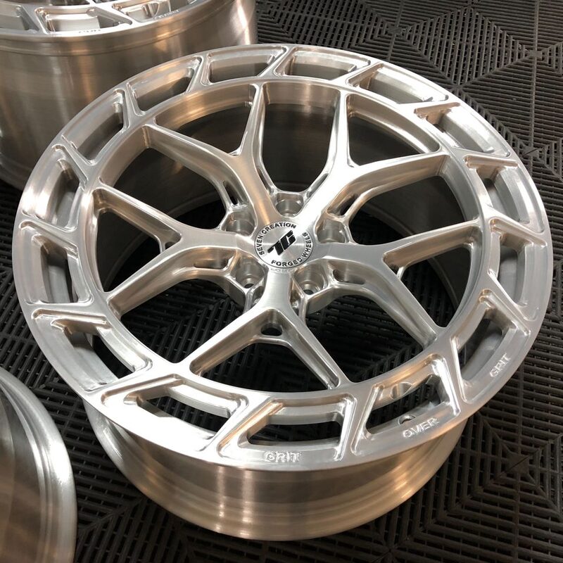 7C Wheels mesh-spoke wheel, deep barrel detail